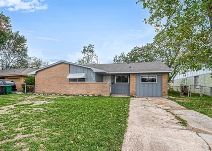 5646 Cedarburg Drive - Photo 1