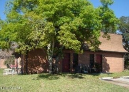 4412 Overlook Drive Ne - Photo 1