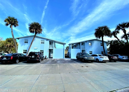 304 Buchanan Avenue - Photo 1