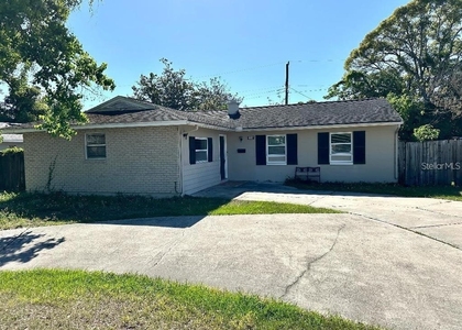 887 Eastbrook Boulevard - Photo 1