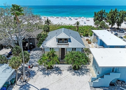 101 Palm Avenue - Photo 1