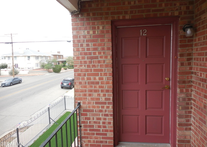 701 W Yandell Drive - Photo 1