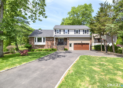 44 Newfield Court - Photo 1