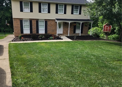 1376 Pheasant Circle - Photo 1
