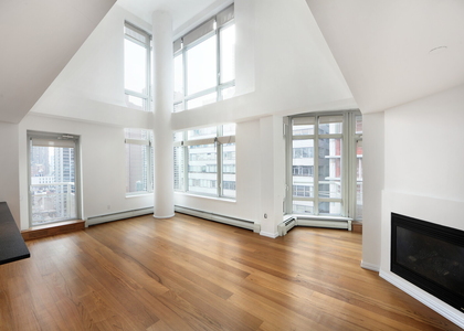 East 59th Street - Photo 1