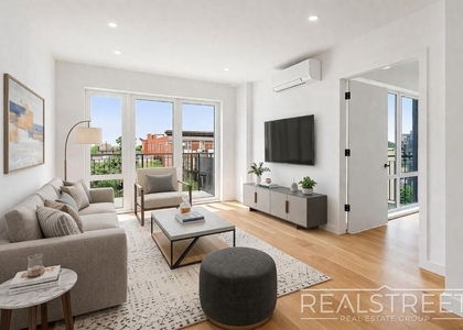 105 Rogers Avenue - Photo 1