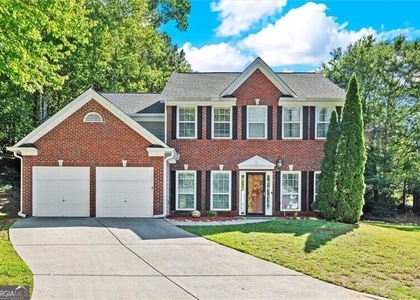 4220 Hunters Green Way Ne - Photo 1