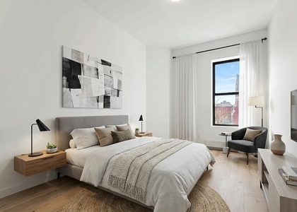 1st Avenue - Photo 1