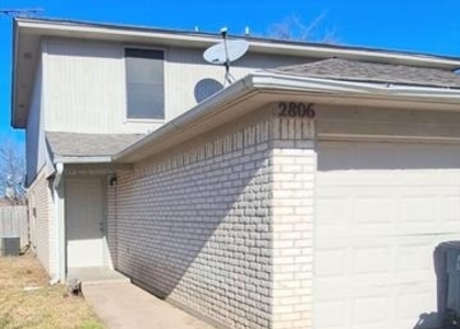 2806 Ridgecrest Drive - Photo 1