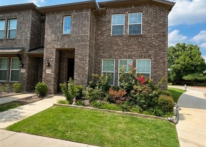 1001 Old Iron Bend - Photo 1