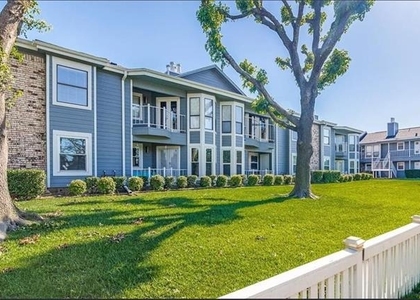 630 W Canty Street - Photo 1