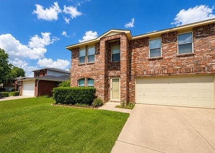 3104 Westview Drive - Photo 1