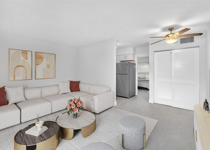 1101 Ne 18th Avenue - Photo 1