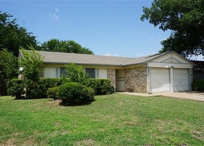 9904 Runnymeade Place - Photo 1