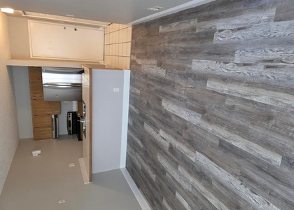 2401 Riverside Drive - Photo 1