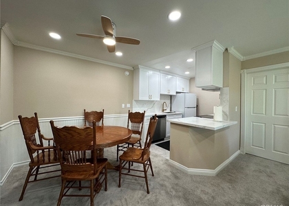 552 N Bellflower Boulevard - Photo 1