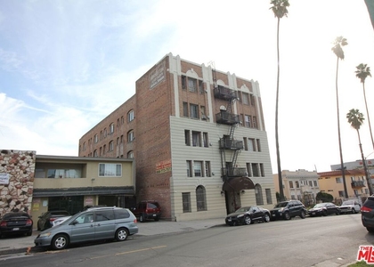 738 New Hampshire Avenue - Photo 1