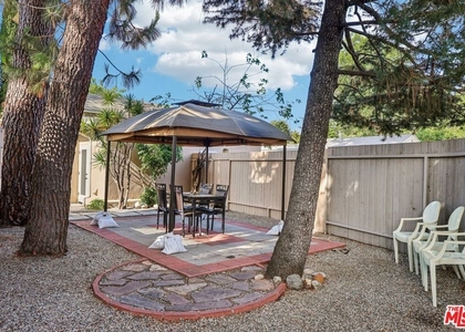 6727 1/2 Orion Avenue - Photo 1