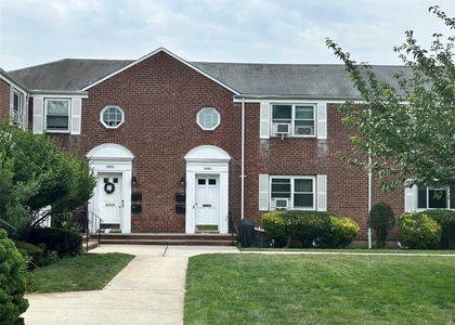 260-40 Langston Avenue - Photo 1