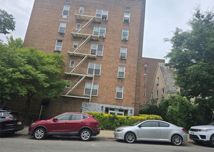 83-36 Beverly Road - Photo 1