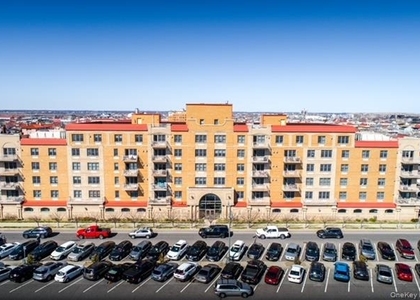125 E Broadway - Photo 1