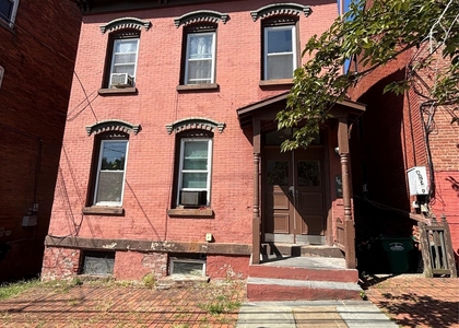 185 Union Street - Photo 1