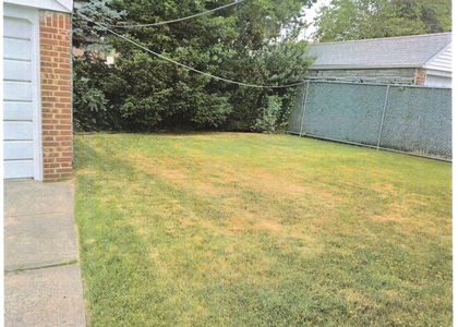 118-26 229 - Photo 1
