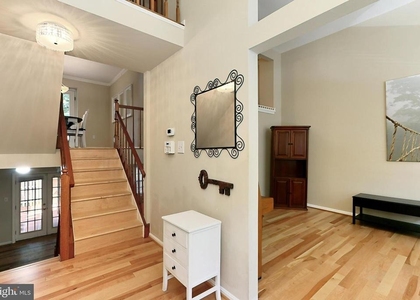 9694 Poindexter Court - Photo 1