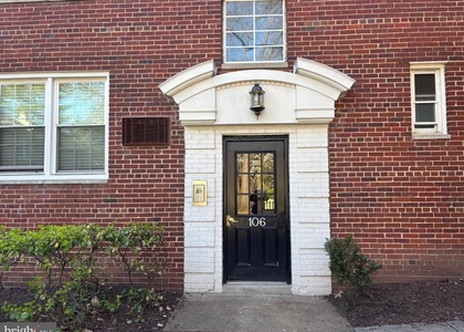 106 N George Mason Drive N - Photo 1