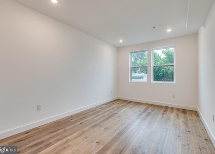 2360 N 6th Street - Photo 1