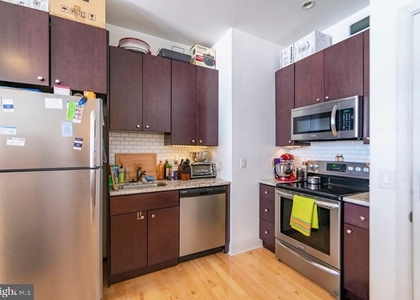 427 Monroe Street - Photo 1