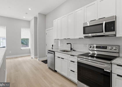 856 N 19th Street - Photo 1