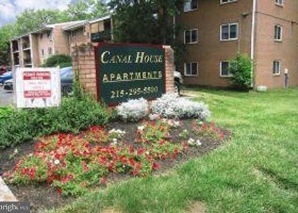 126 E Maple Avenue - Photo 1