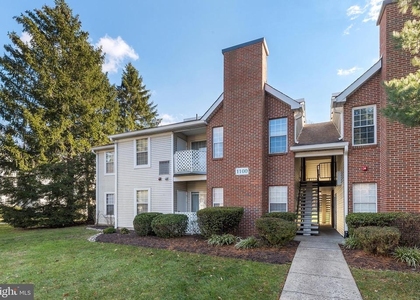 1102 Diamond Drive - Photo 1