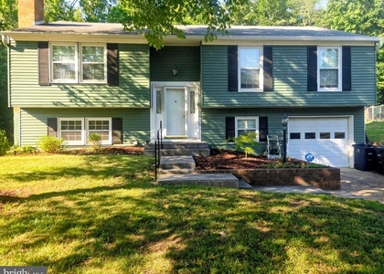 8406 Bella Vista Terrace - Photo 1
