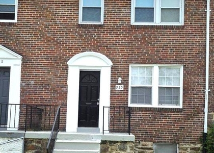 929 E 41st Street - Photo 1