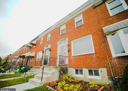 4011 Balfern Avenue - Photo 1