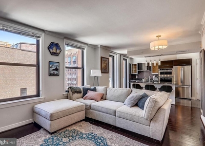 631 D Street Nw - Photo 1