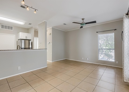 802 S 1st St - Photo 1