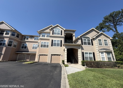 13810 Sutton Park Drive N - Photo 1