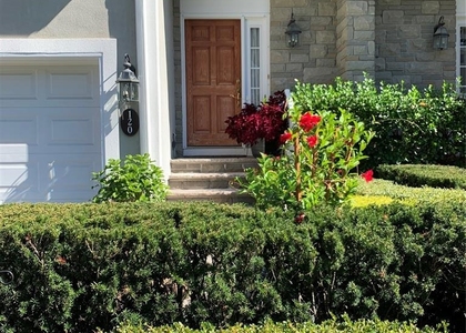 120 Greenway - Photo 1