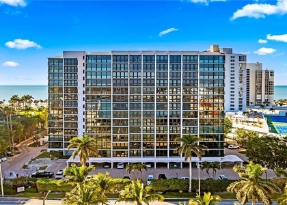4031 Gulf Shore Boulevard N - Photo 1