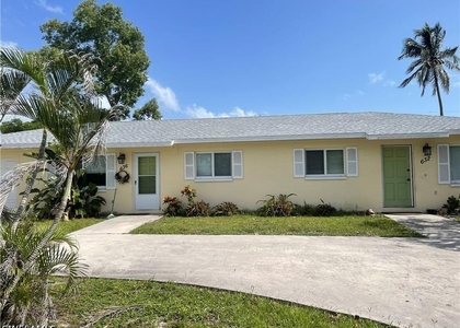 632 108th Avenue N - Photo 1