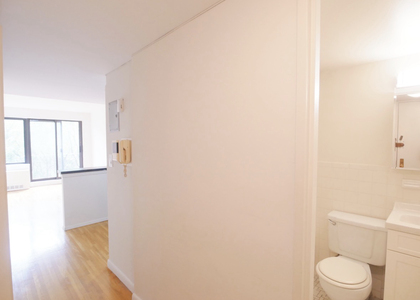 315 East 85th Street - Photo 1