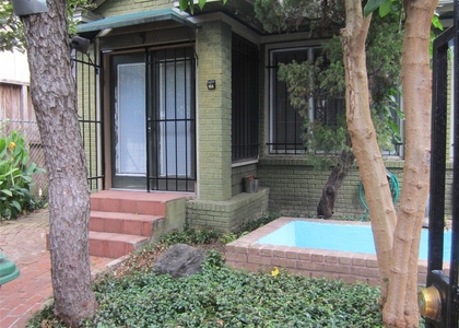 512 W Polk Street - Photo 1