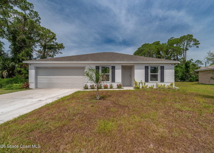 514 Plumbago Road Nw - Photo 1