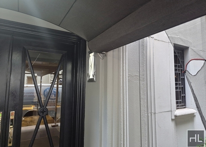 Fifth Avenue - Photo 1