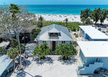101 Palm Avenue - Photo 1