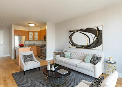 6th Avenue - Photo 1
