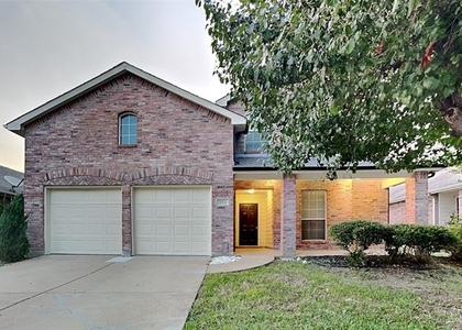 534 Hickory Lane - Photo 1